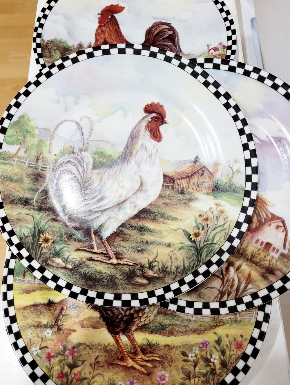 Farmhouse Rooster Dinner Plate - White with Black Check Rim